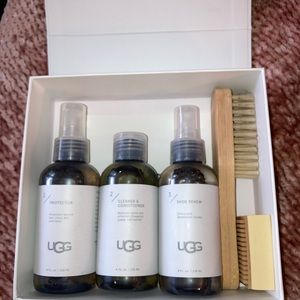 NWT UGG Cleaner Kit